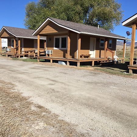 Pioneer Mountain Cabins Vila Butte Exterior foto