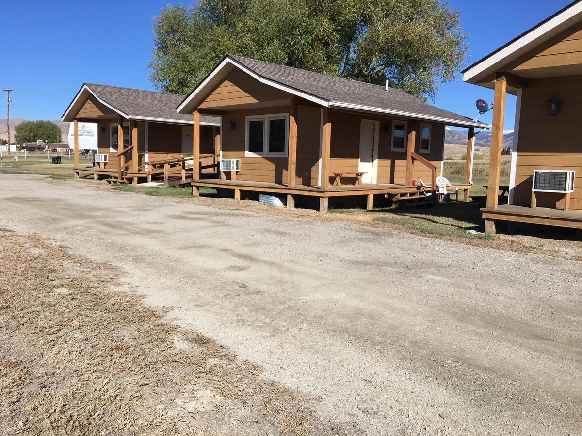 Pioneer Mountain Cabins Vila Butte Exterior foto